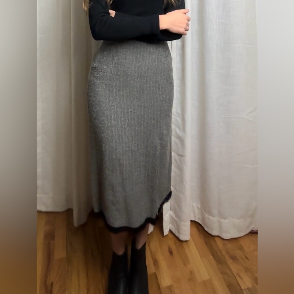 Vintage tweed fringe hem midi skirt with slit grey black classic chic